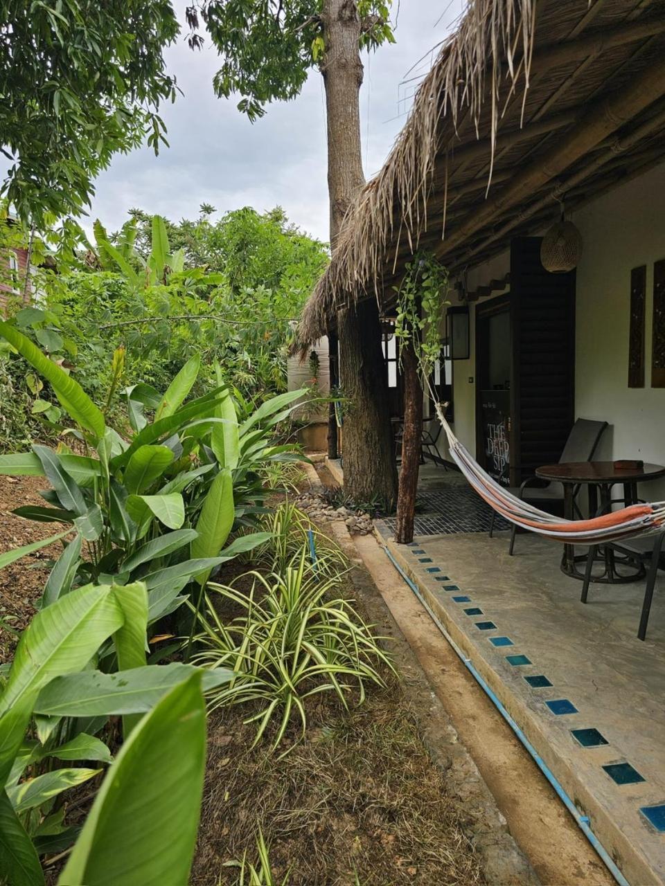 Moods Lodge Ko Lanta Exterior foto